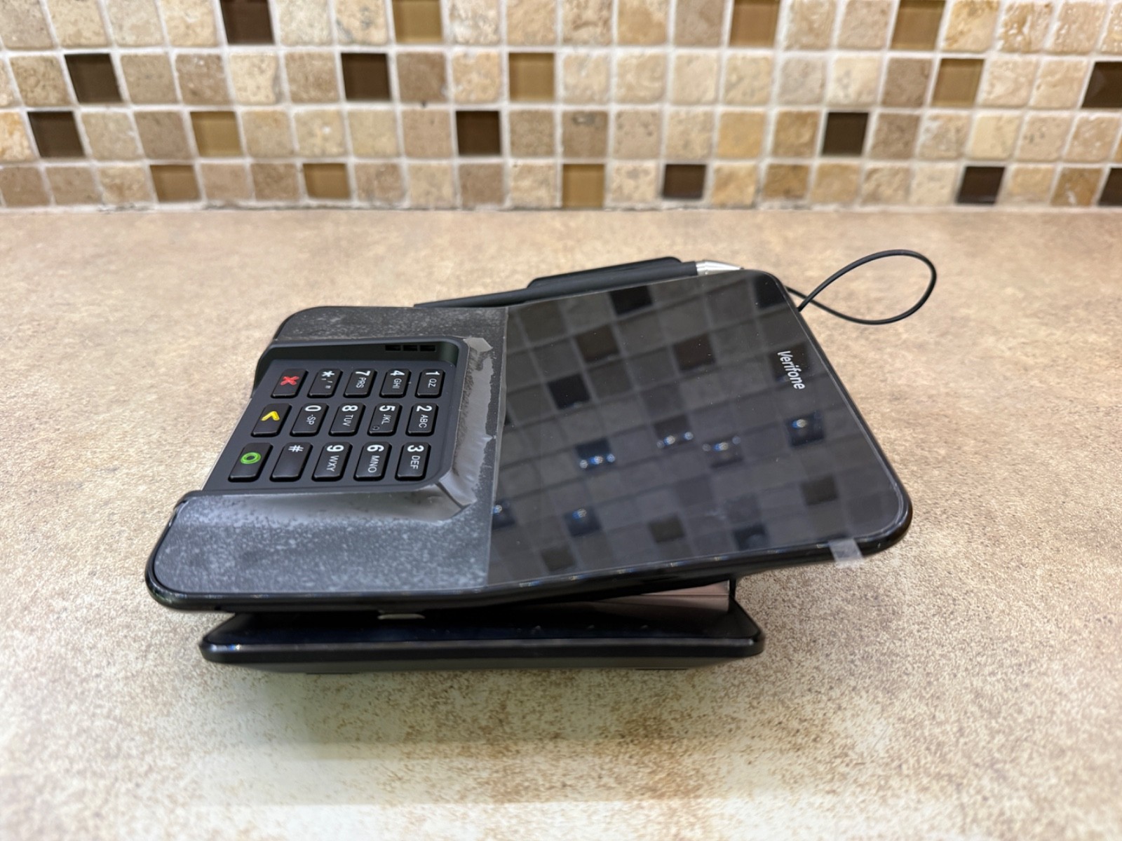 Verifone M400 WIFI/BT Credit Card/Debit Card Reader Payment Terminal