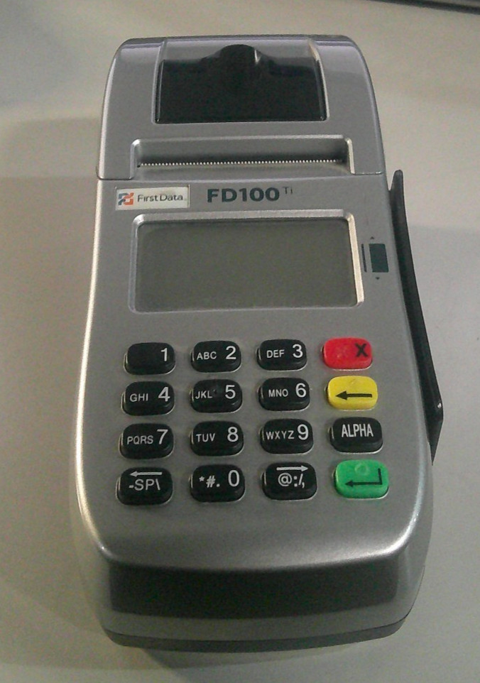 First Data FD100ti Credit Card Machine