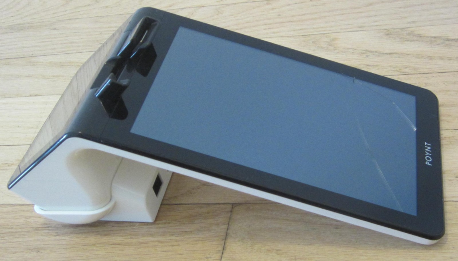 Poynt P3301 Smart Terminal POS System w/ AC2301 Dock PLEASE READ DESCRIPTION