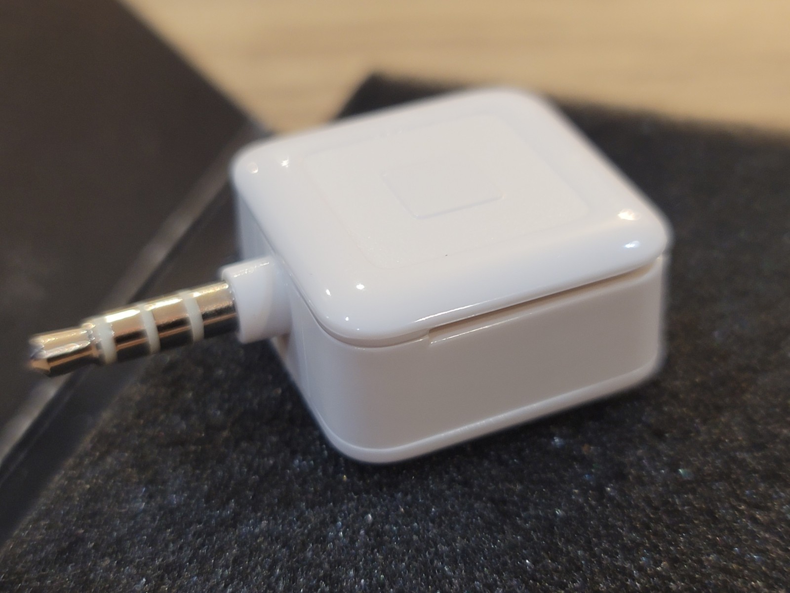 Credit Card Reader Chip Machine for Apple Or Android Phones Square® OPEN BOX