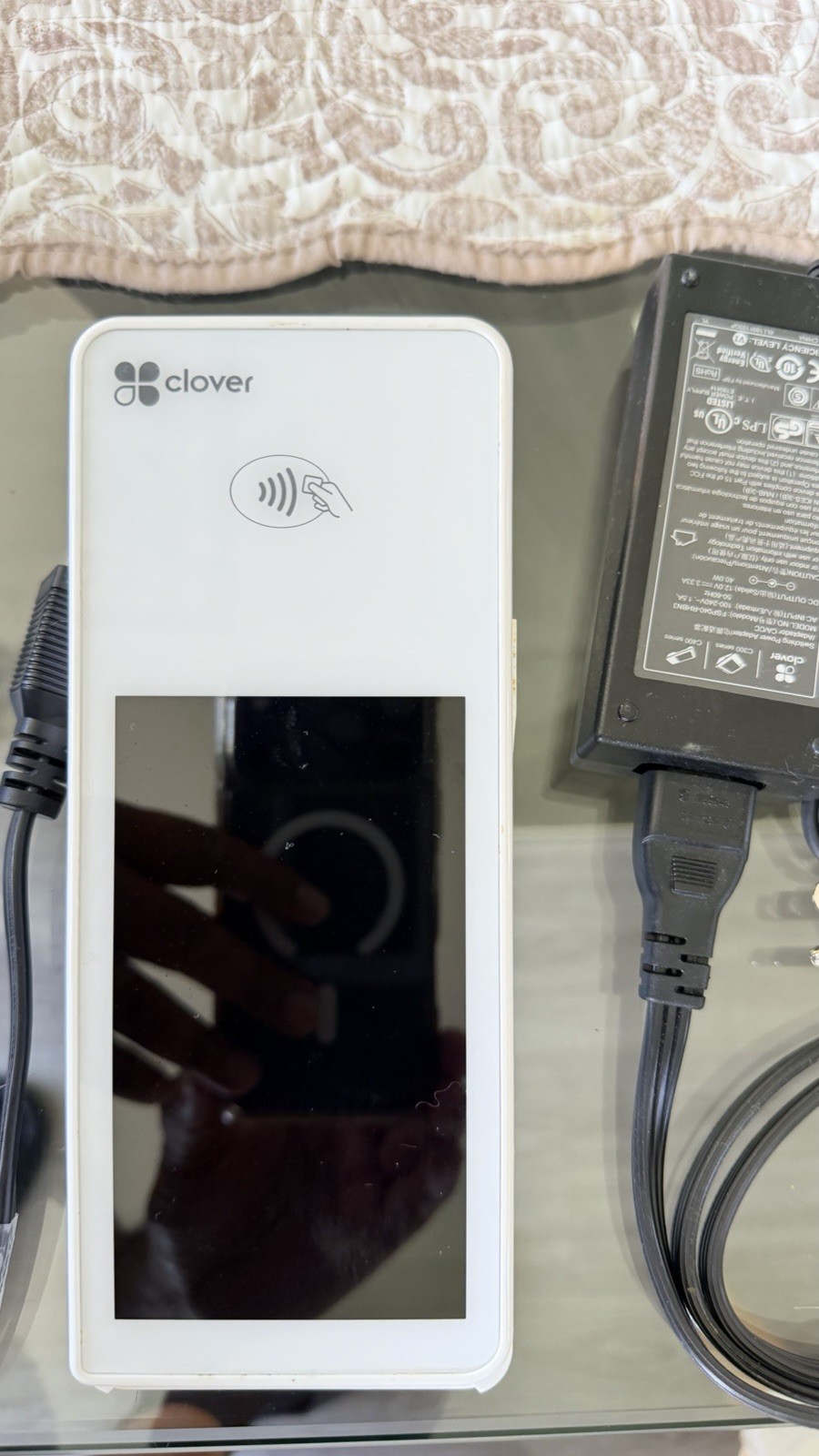 Clover Flex POS Terminal with Charging Dock & Power Supply -Powers On and Tested