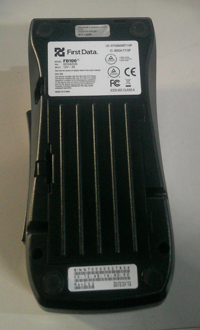 First Data FD100ti Credit Card Machine