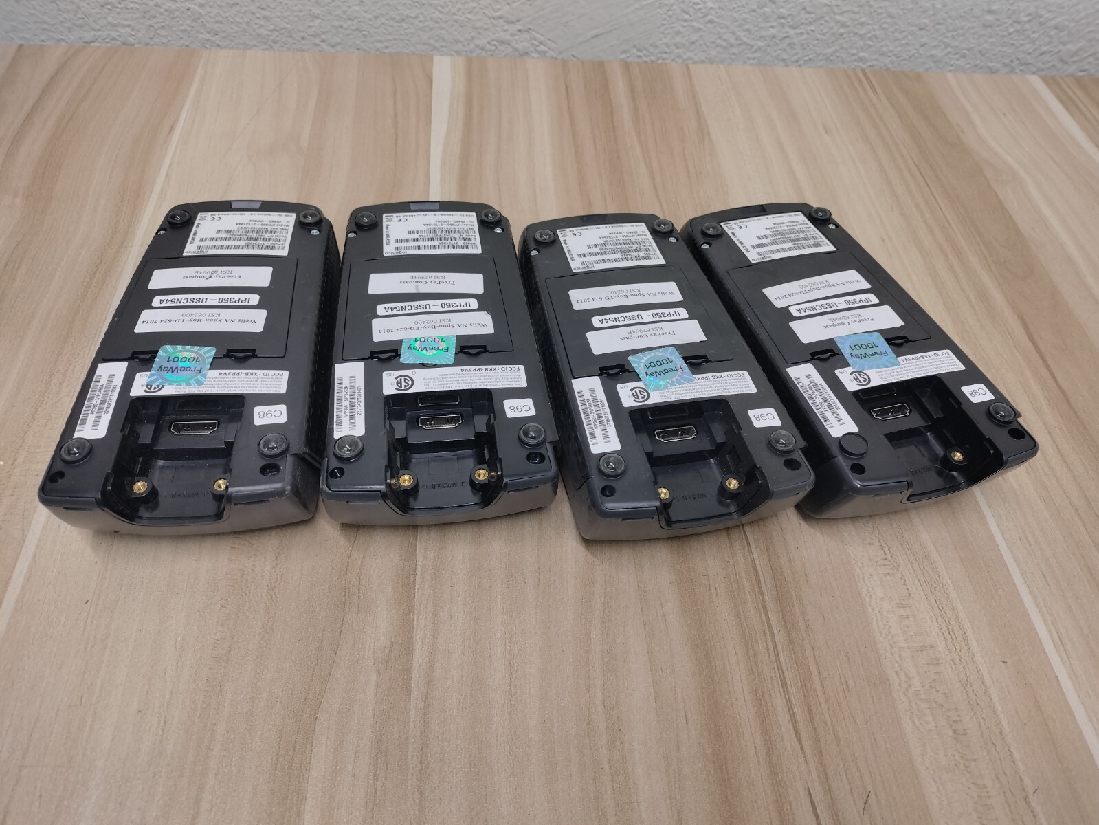 (LOT OF 4) Ingenico IPP350 Credit Card Terminal *NO USB CABLE*SOLD AS-IS*