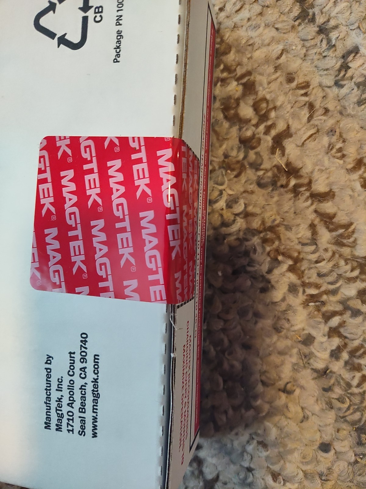 MagTek 30056222 DynaPro Go Wireless Handheld Smart Card Reader – Factory Sealed