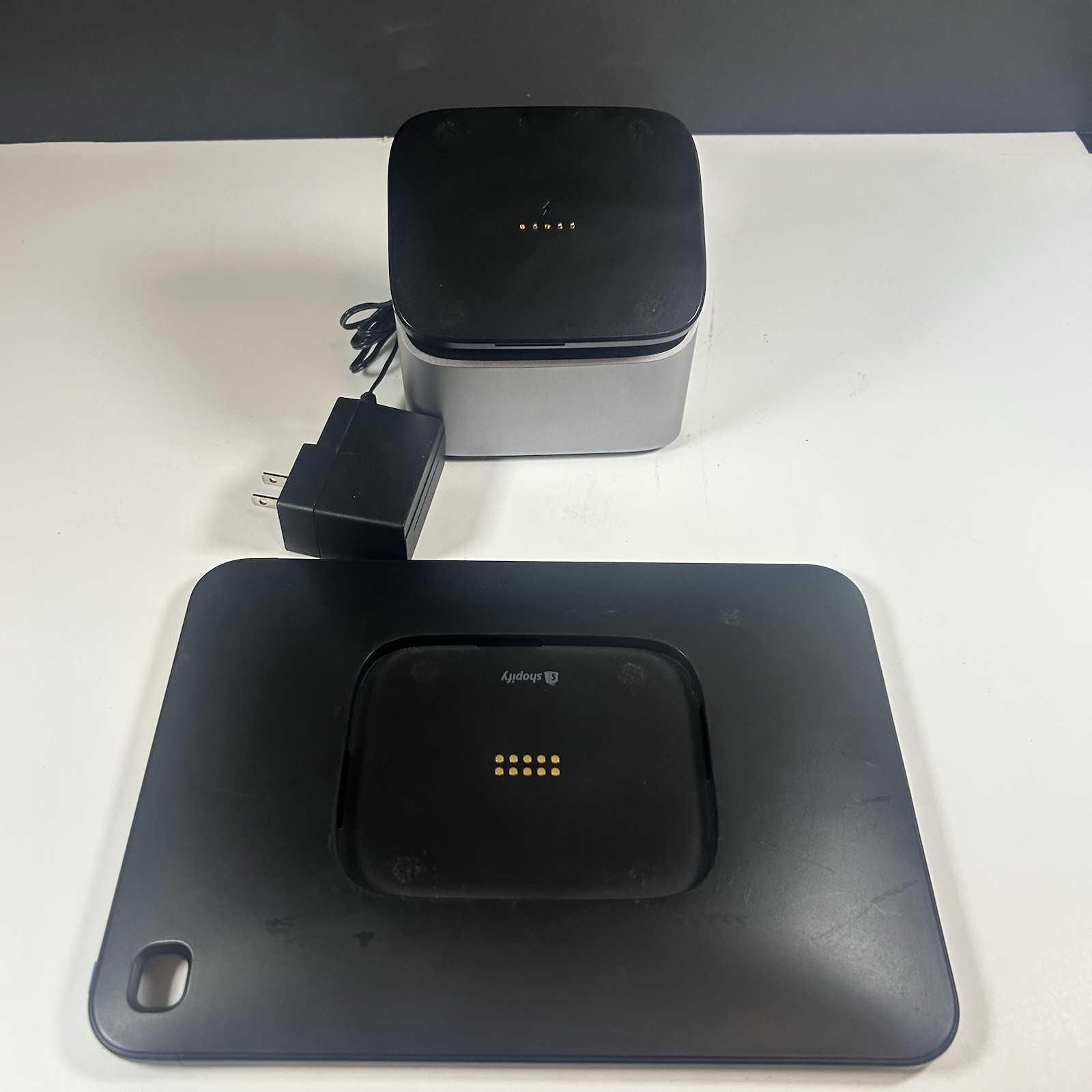 Shopify Model:S1803B POS iPad Stand/Dock