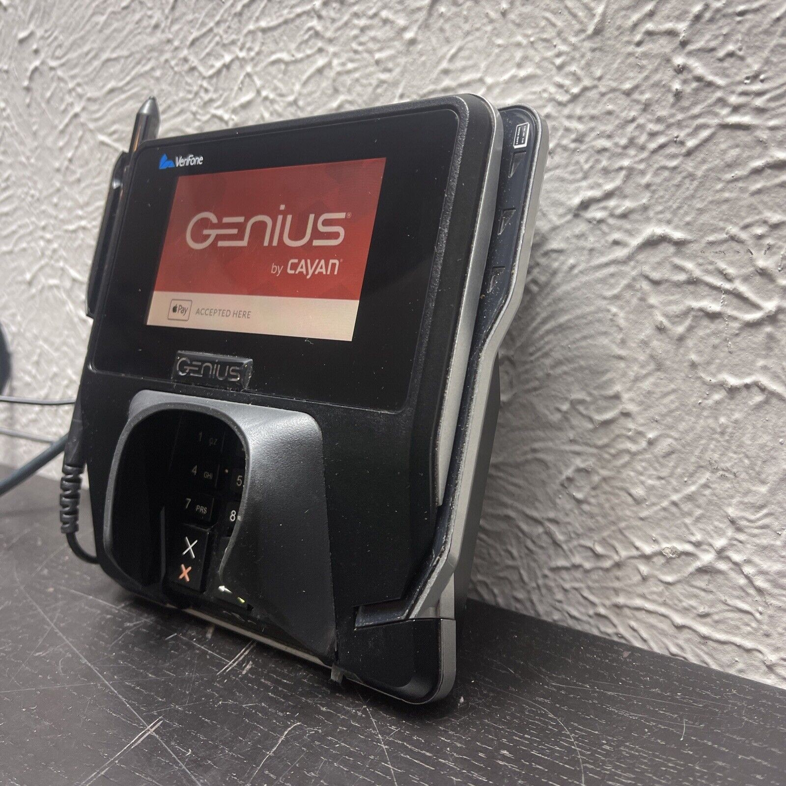 Verifone MX915 Terminal + Genius Customer Engagement Platform CBL-332-003 Cables