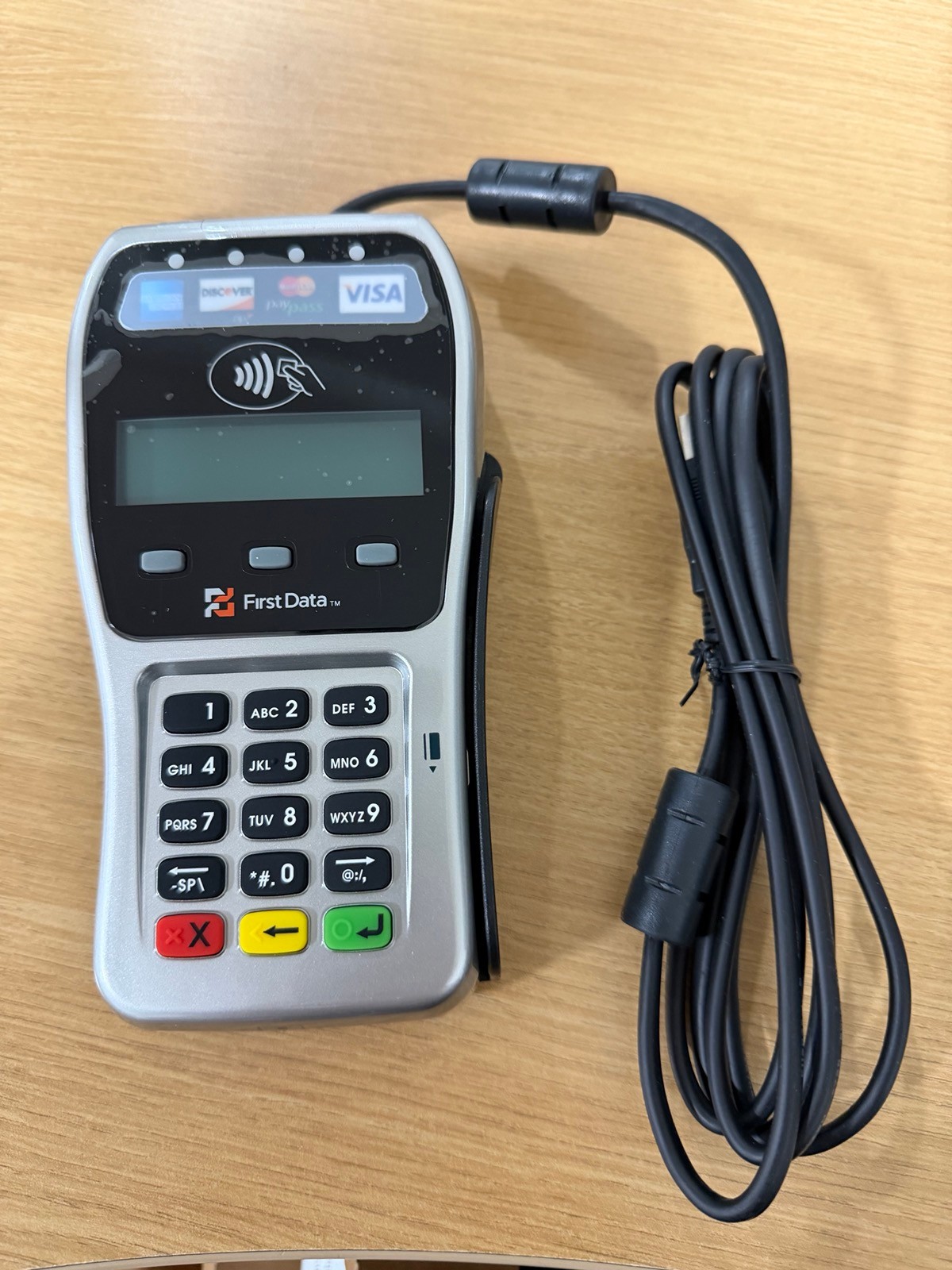 First Data FD35 PIN pad – EMV Ready / ApplePay NFC