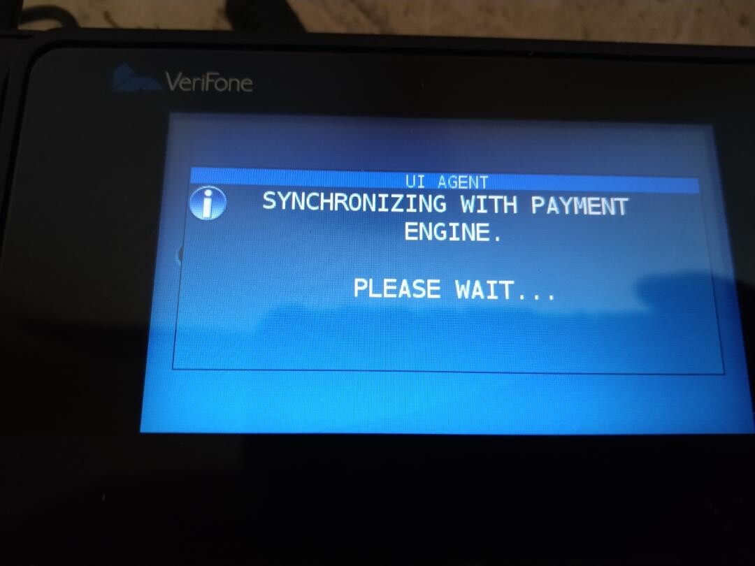 VeriFone MX 915 Credit Card Pinpad Terminal W/Chip Reader Stylus REFURBISHED