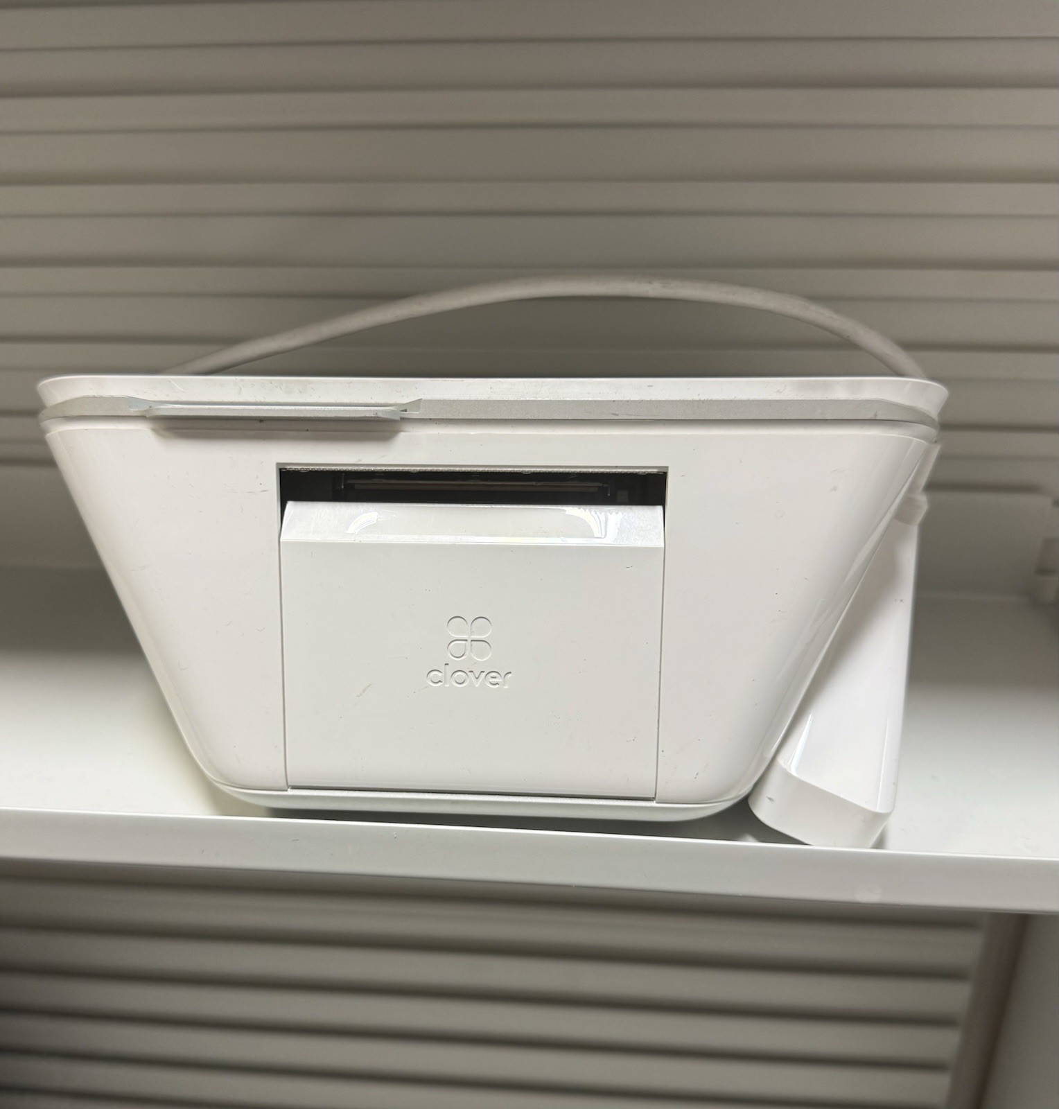 Clover Mini C302u Credit Card Reader POS System w/ OEM Mini Port Hub