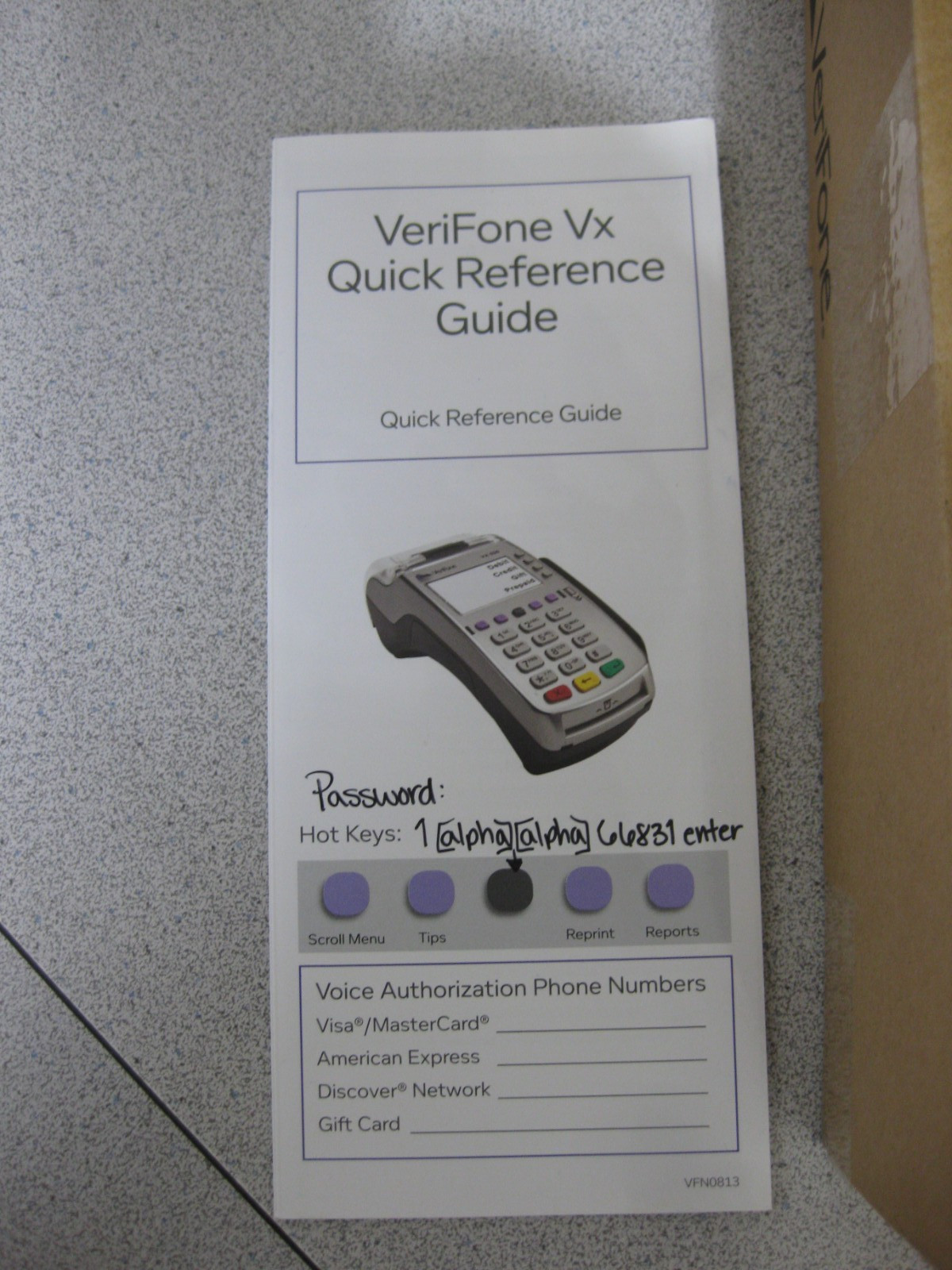 VeriFone Model VX 520 POS Credit Card Reader Terminal with Power Supply