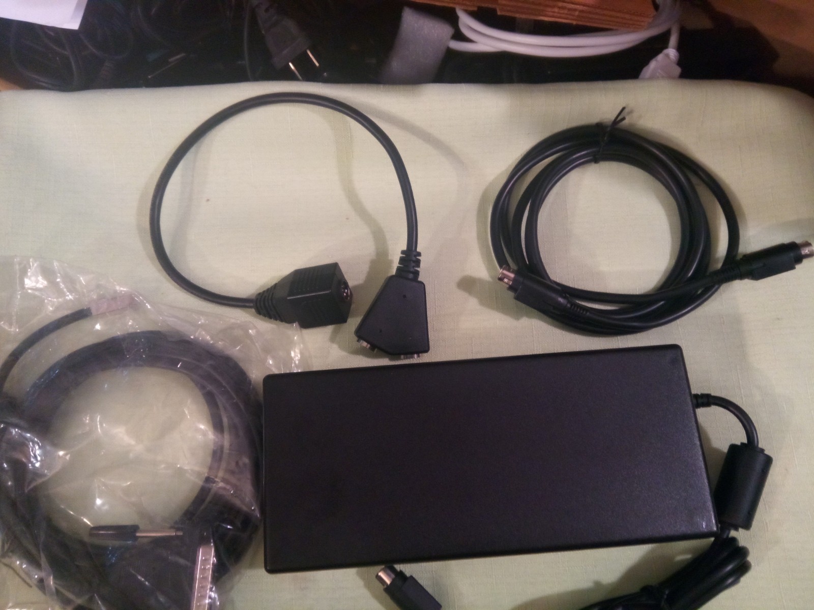 VERIFONE RUBY 2 POWER ADAPTER FSP220-AAAN2 WITH CABLES