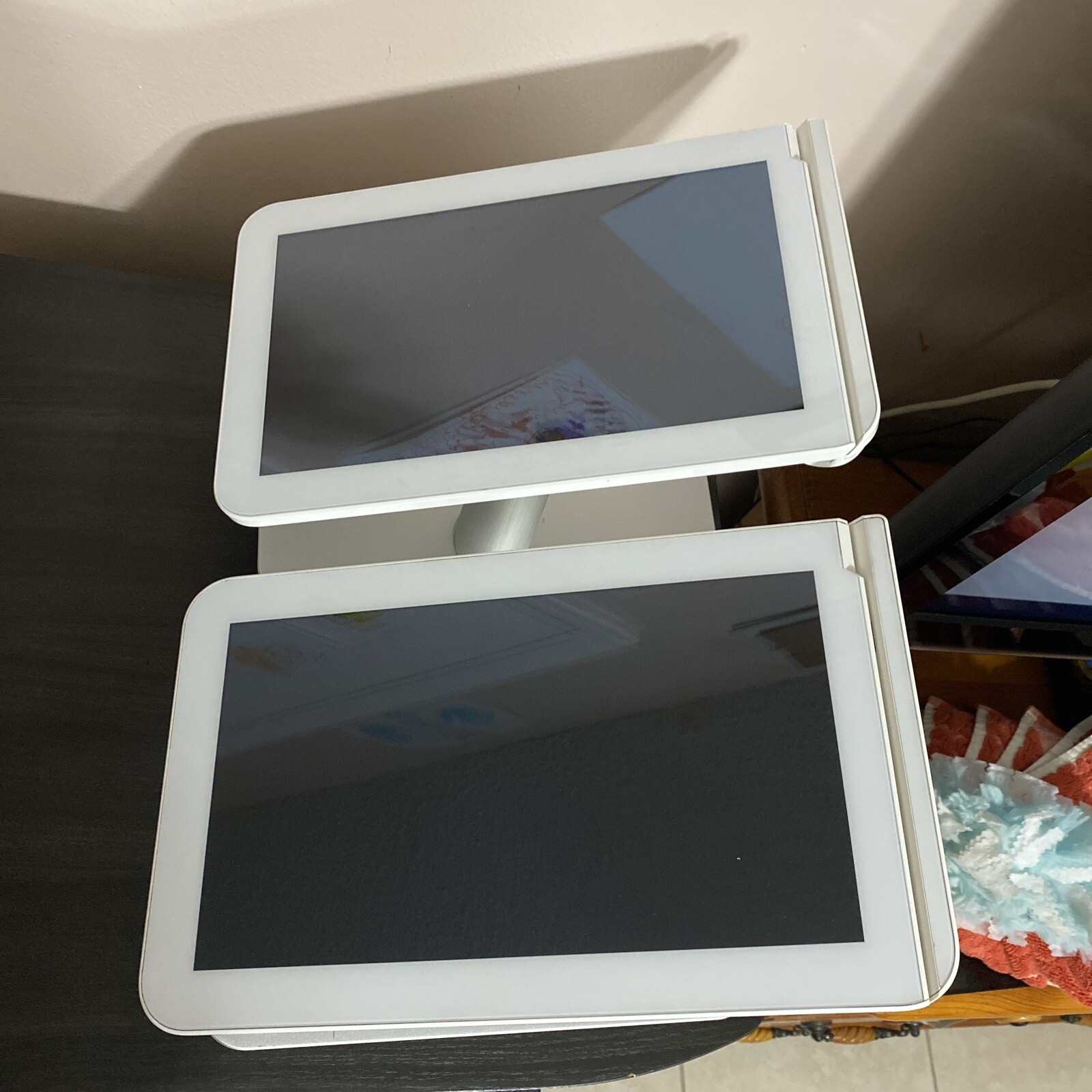 Clover Station 1.0 C100 POS System Screen Monitor Only Working LOCKED NO CABLES