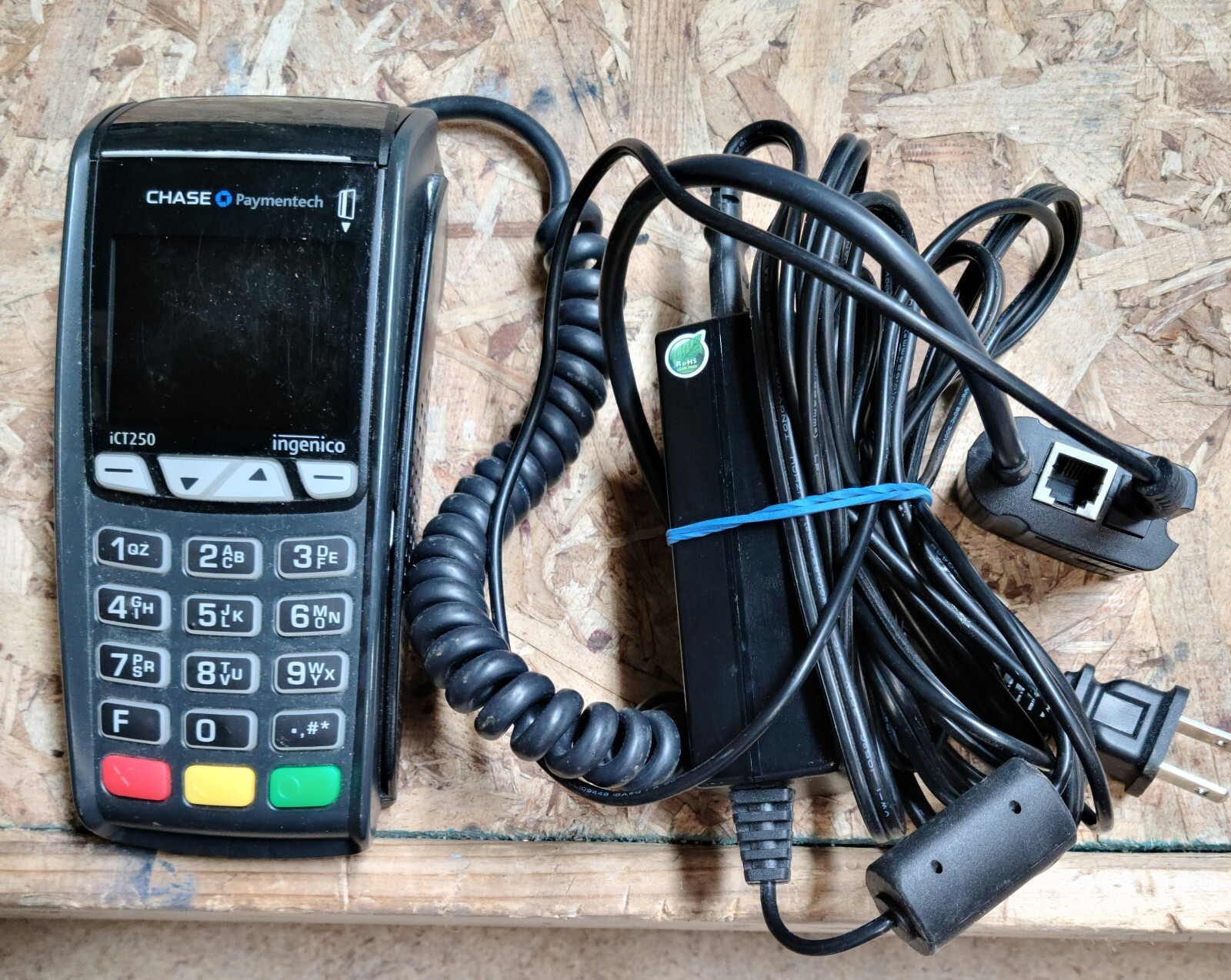 Ingenico Chase iCT250 countertop payment terminal