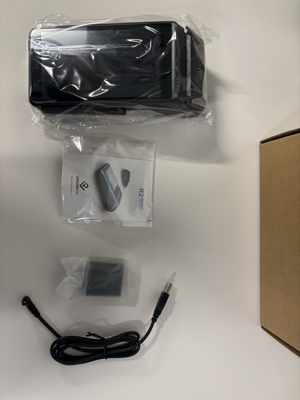 DejaVoo WizarPOS Q2 Smart POS Android Handheld Terminal Card Reader. LEISURE PAY