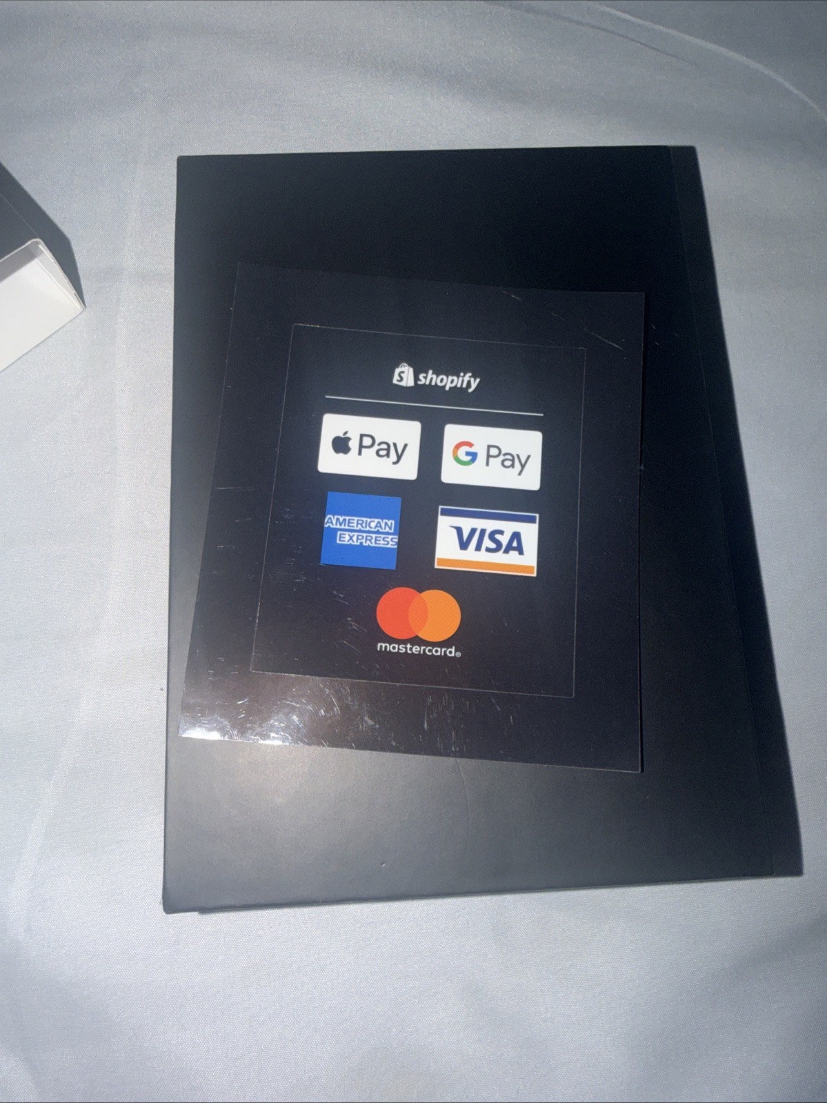 Shopify Tap and Chip Card Reader l Not Tested l Read Description