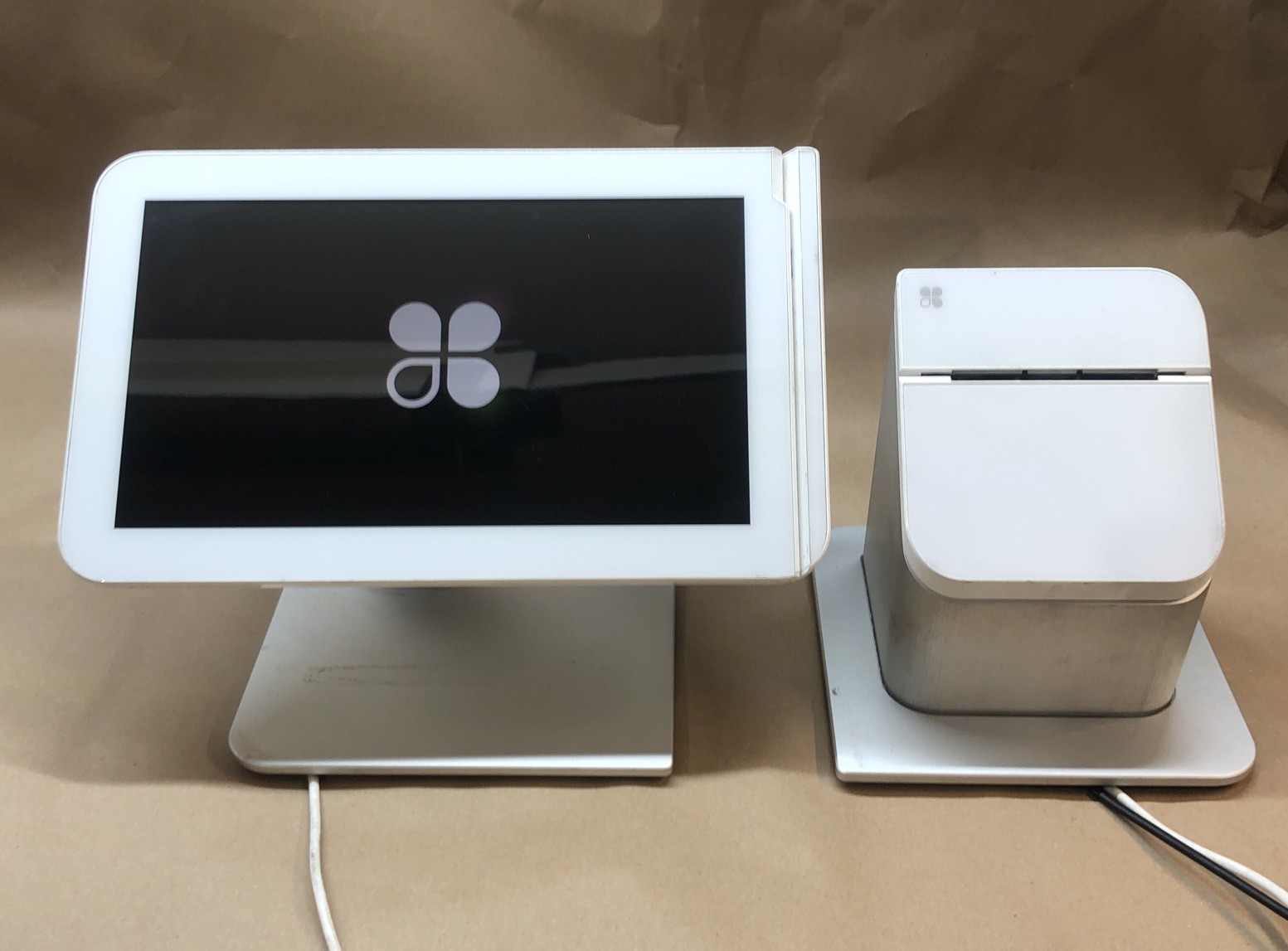 Clover Station P100 POS Printer Power Cord Screen P100, POWERED ON AND LOCKED