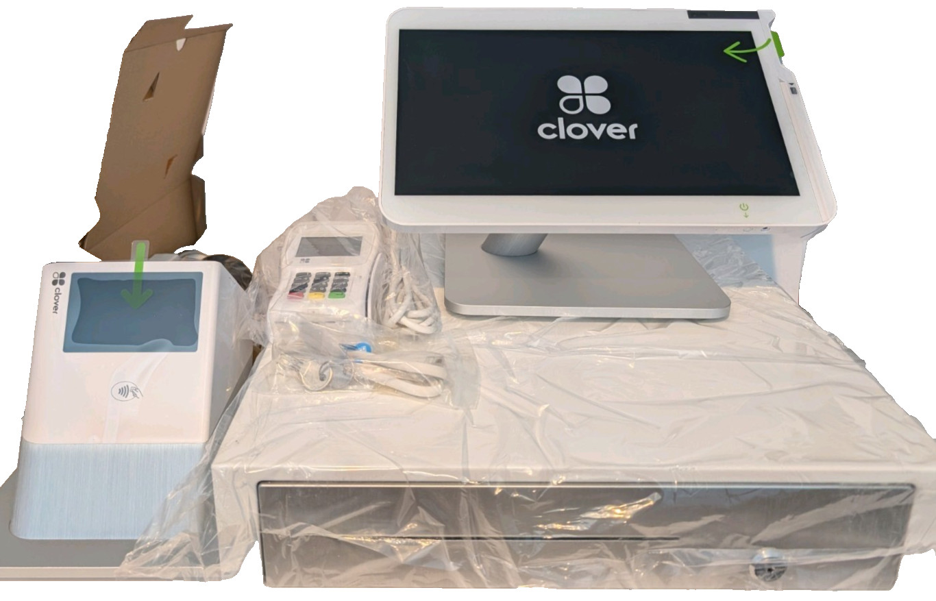 Clover Station C500 POS System/P550 Printer/Card Reader Pin Pad/D100 Register