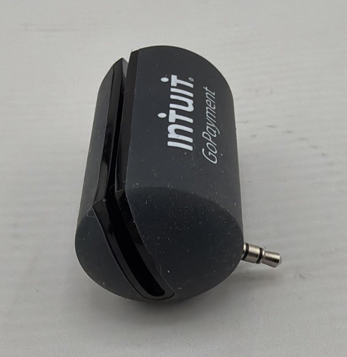 Quickbooks Intuit Gopayment Mobile Payment Credit Card Swiper Reader.