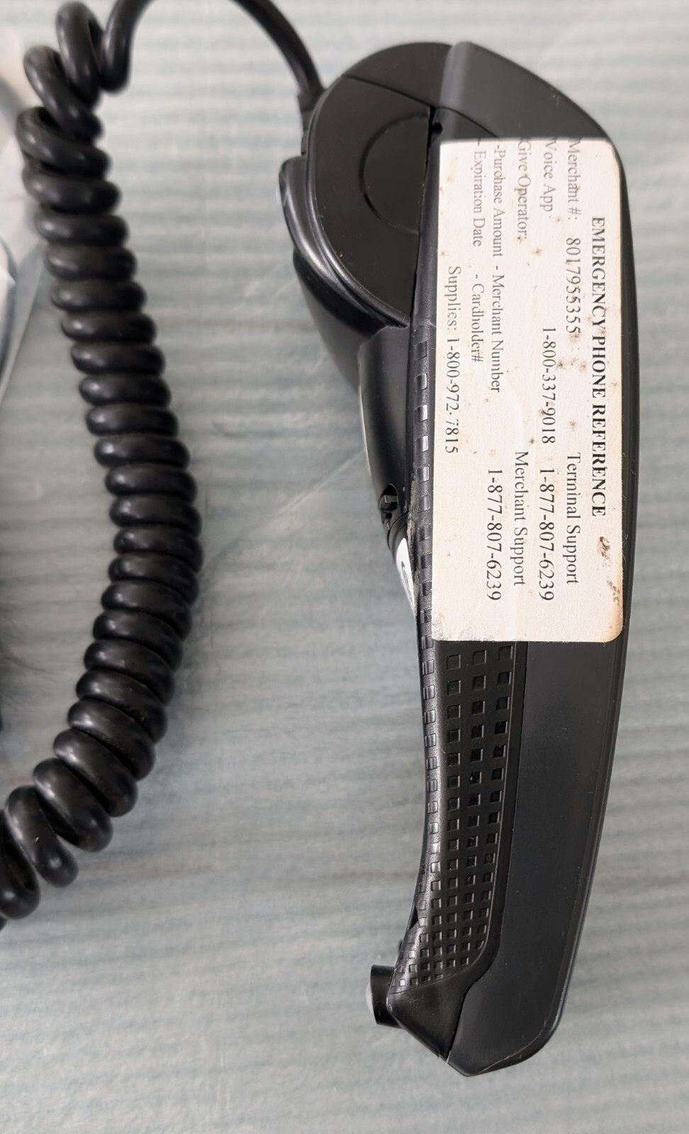 Ingenico – ICT250 Credit Card Terminal Reader – ICT250-01P1100H
