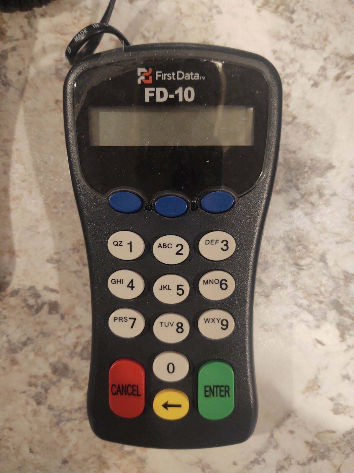 Linkpoint A10 LPA10 Credit / Debit Card Terminal W/2 Pin pads. First data FD10
