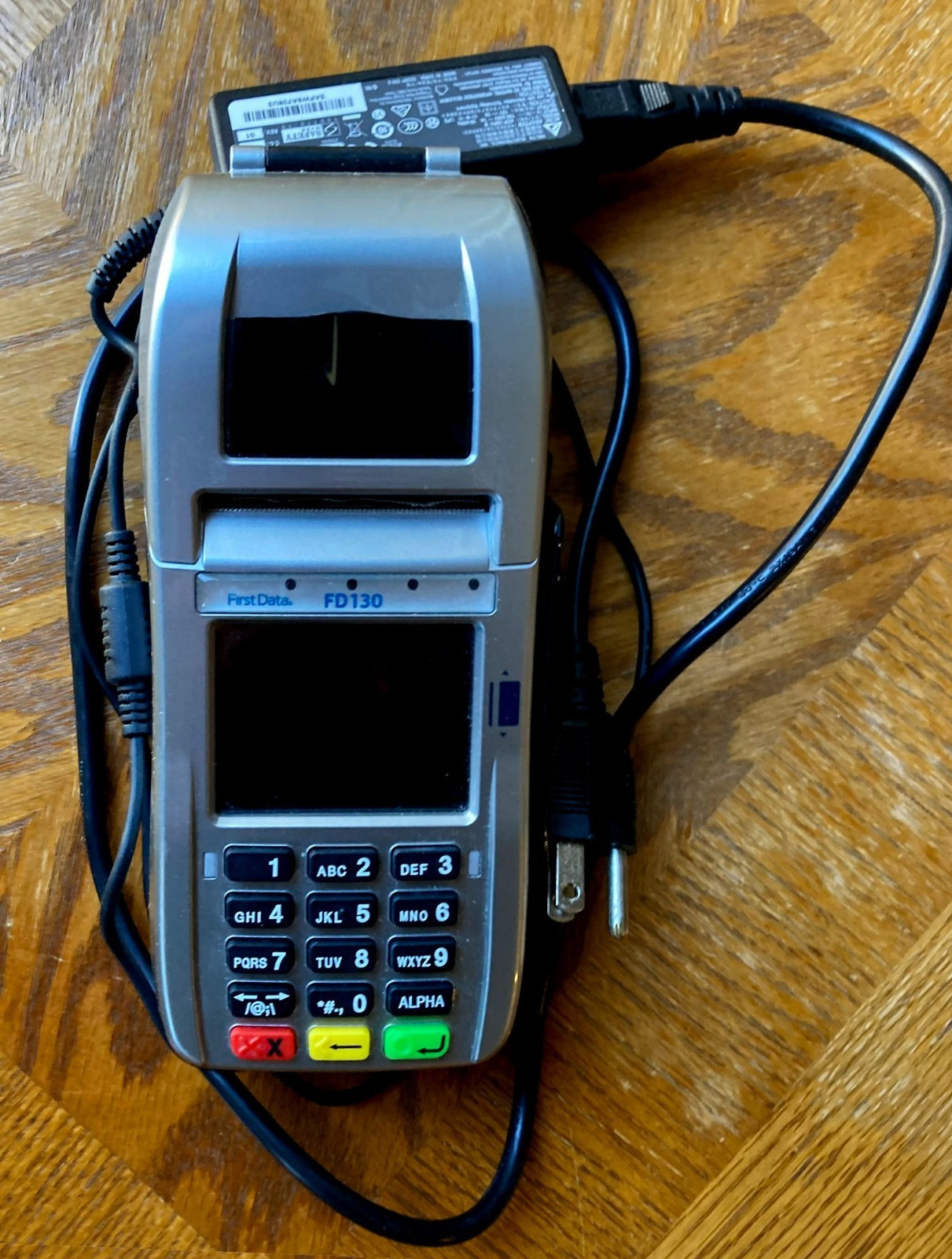First Data FD130 EMV NFC Wired Credit Card Terminal HD130T