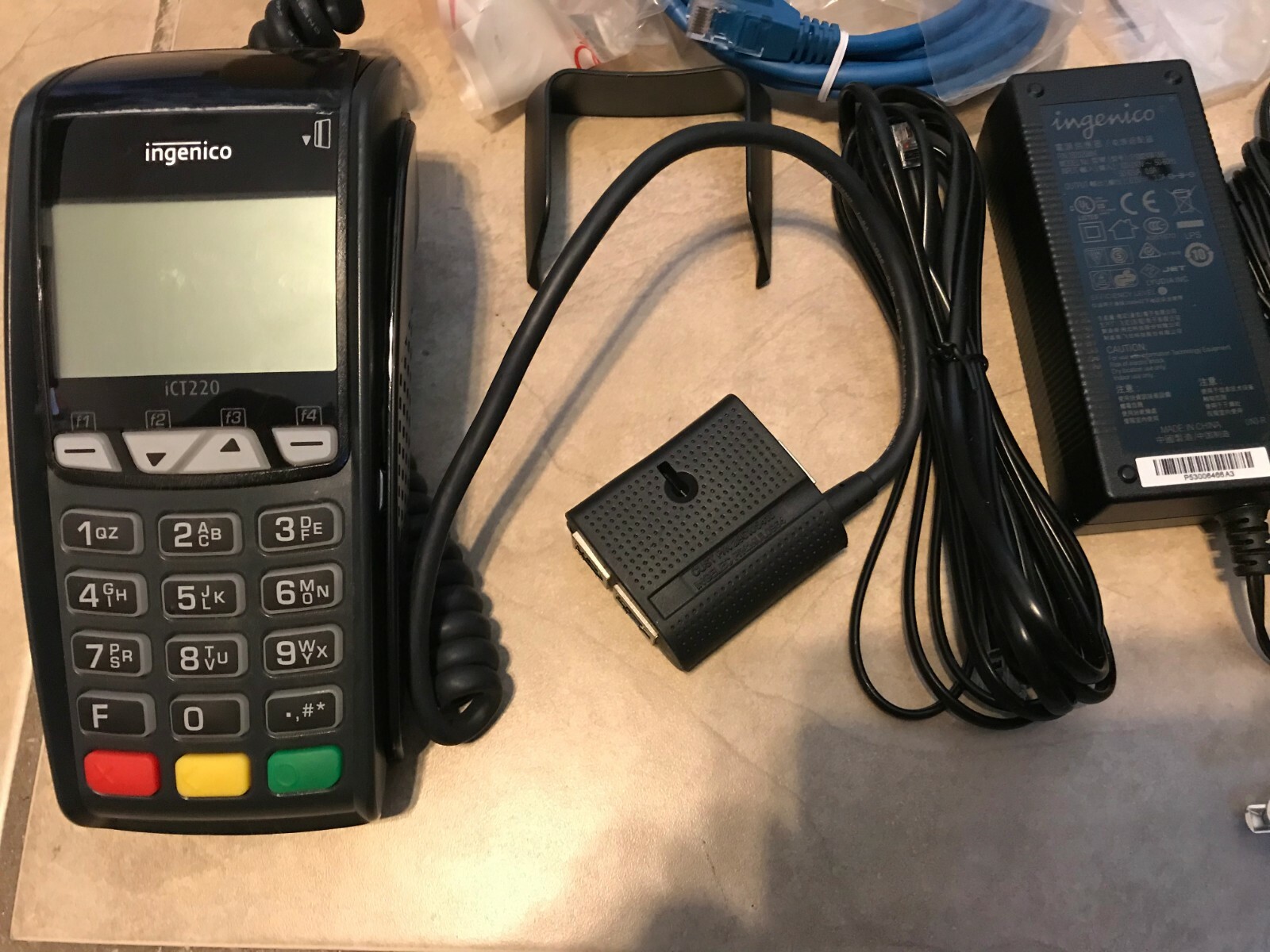 Ingenico ICT220 Credit Card Terminal CHIP Reader Great Shape w/ accessories