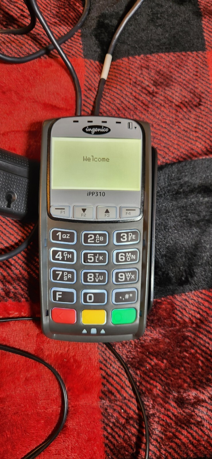 Ingenico ICT220 Credit Card Terminal Chip Swipe And Tap With ipp310