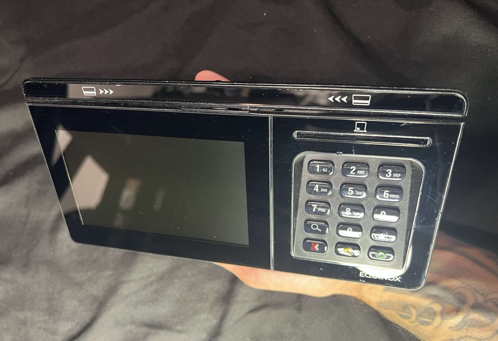 Equinox Luxe 8500i High Definition LCD Touchscreen Payment Terminal
