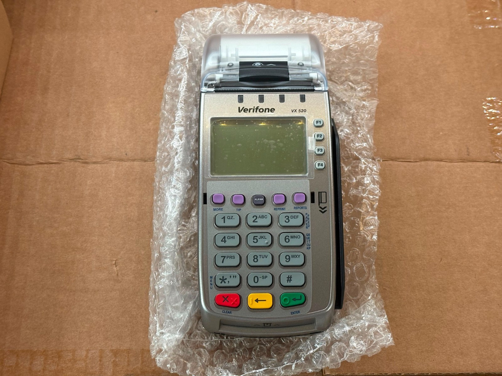VeriFone Vx520 EMV Credit Card Machine #M252-753-03-NAA-3
