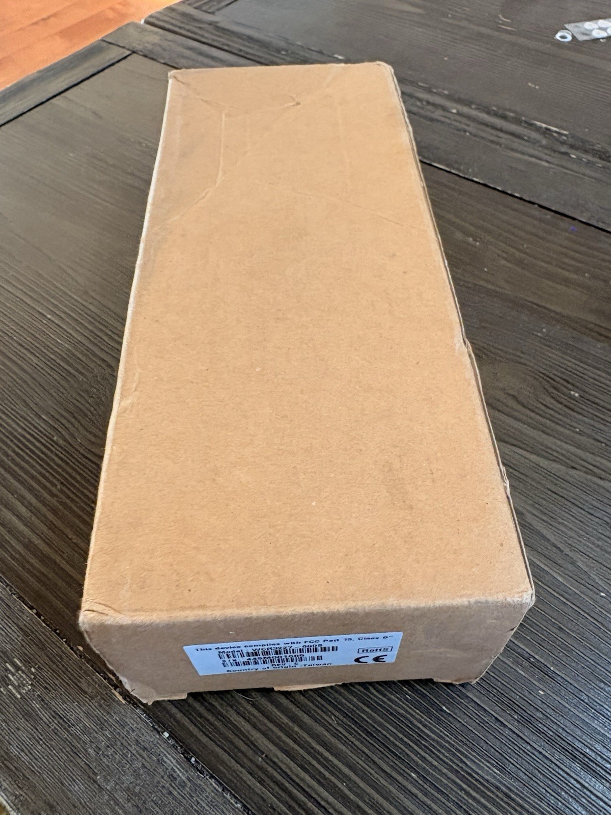 ID Tech Omni WCR3227-600S Bar Code Magnetic Stripe Reader Serial