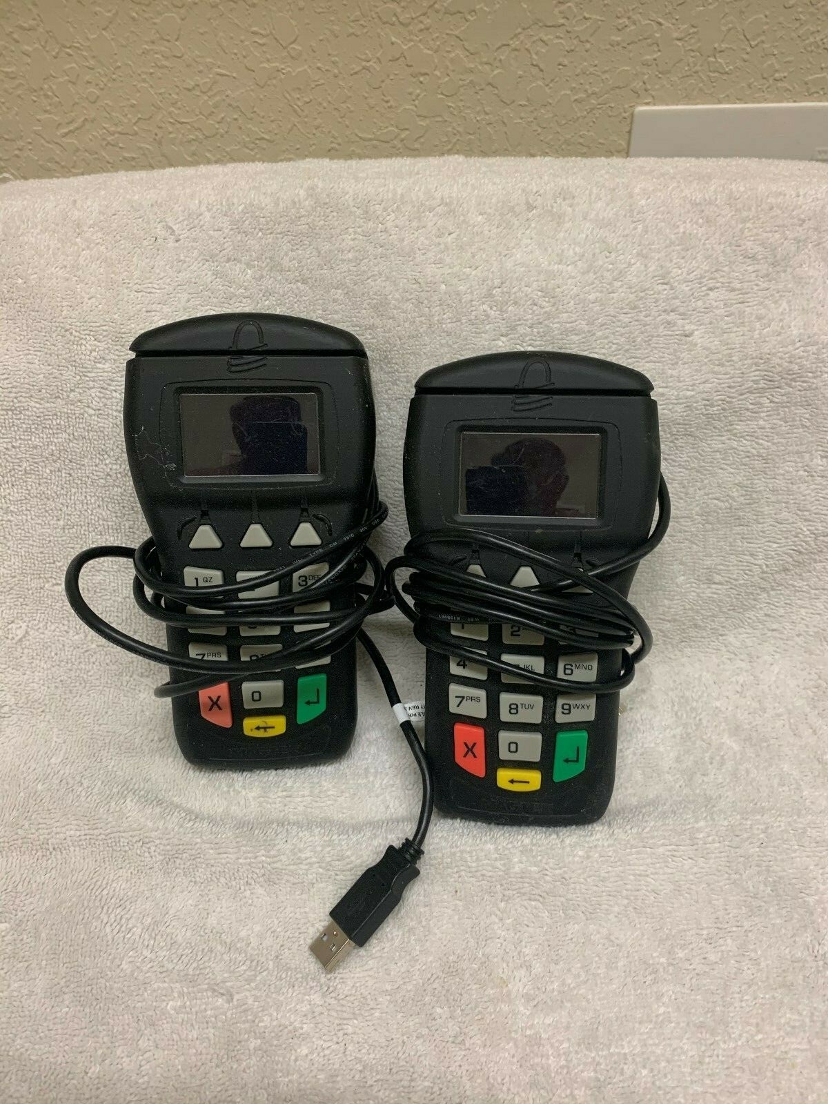 LOT of 2 MAGTEK IPAD 100 Magnetic Swipe CARD READER P/N 30050200