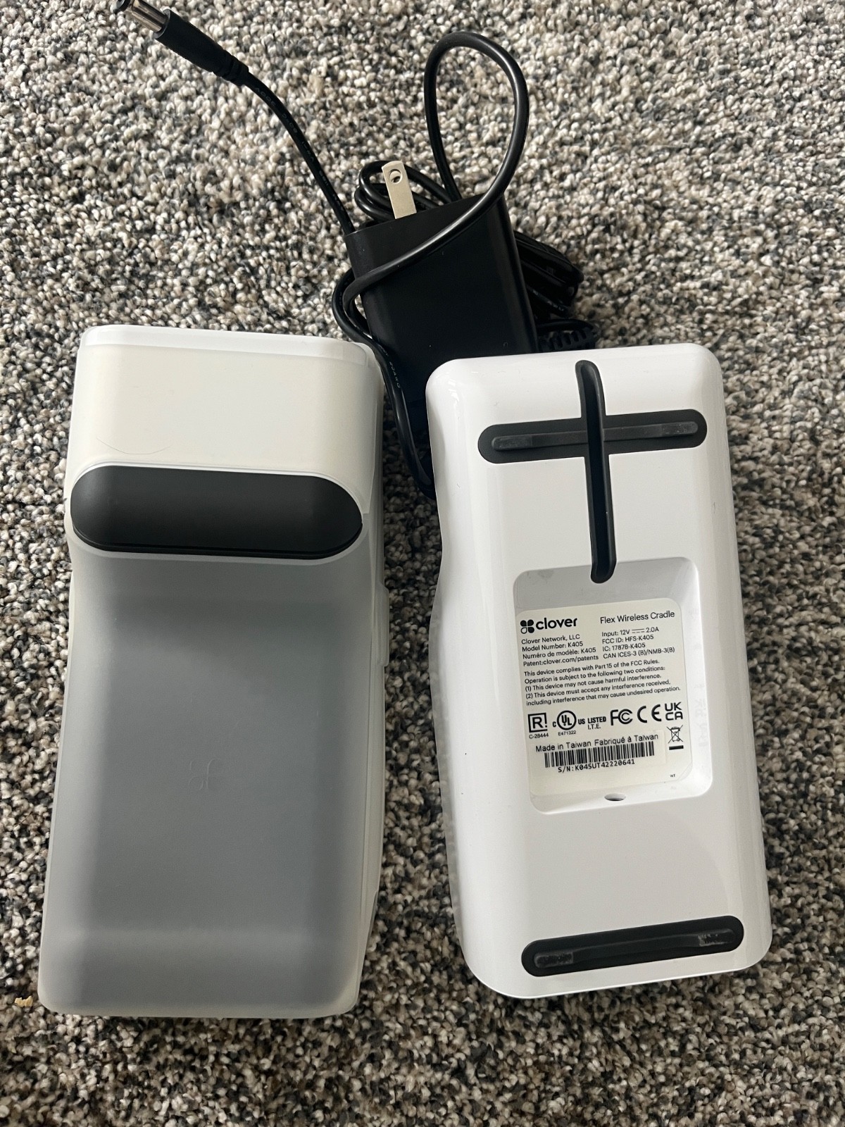 Clover flex 3 POS wireless units with cradle and power cord lot of 12