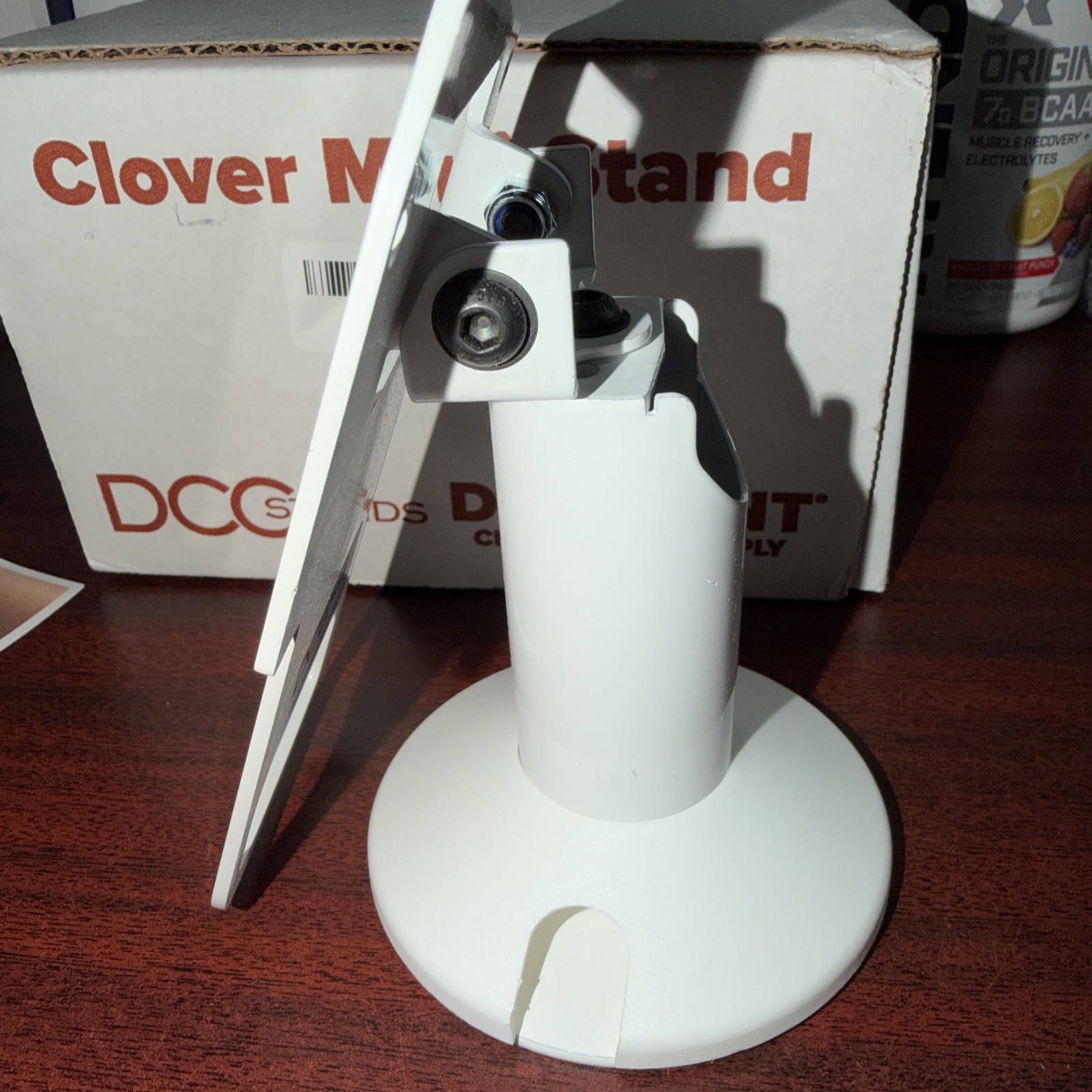 DccStands Swivel and Tilt Clover Mini Terminal Stand – Low Height