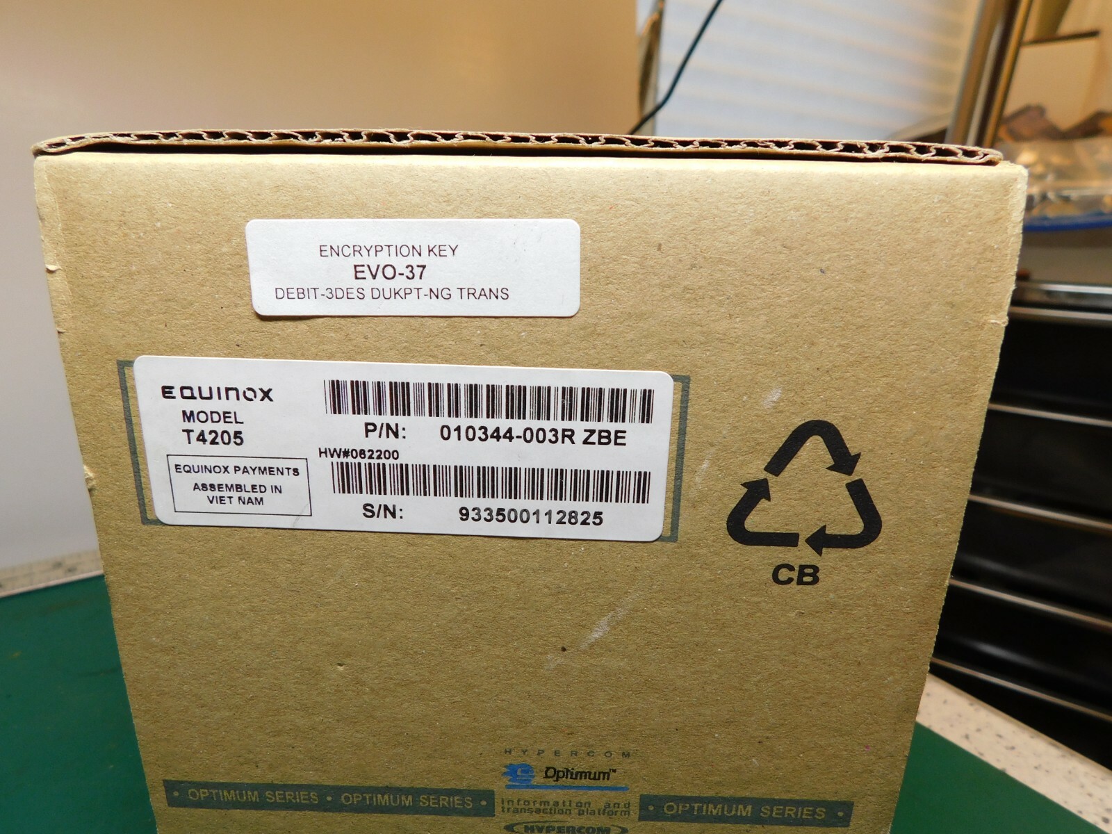 Equinox Model T4205 Hypercom USA Secure Payment System Credit Card Reader NOS