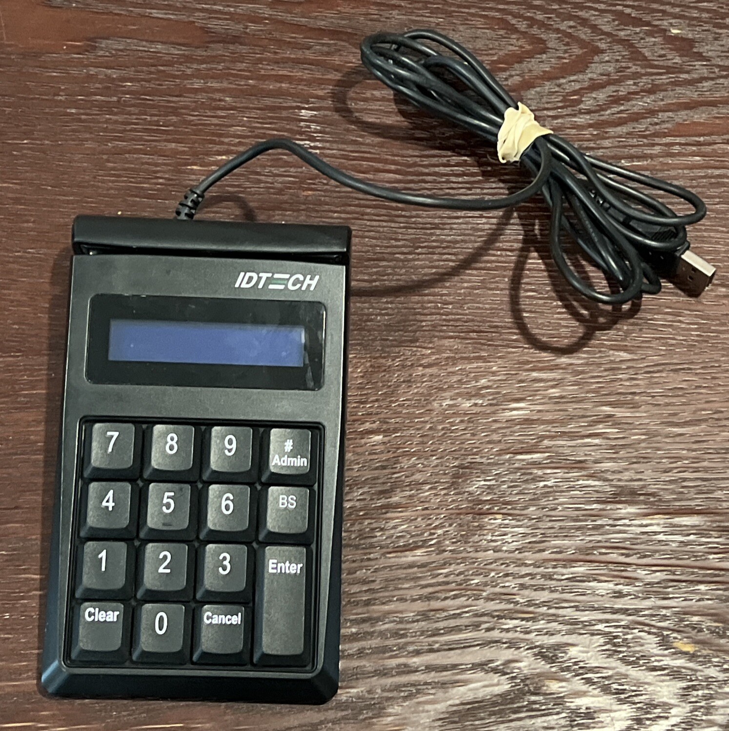 ID Tech IDKE-534833BE SecureKey Credit Card Reader/Swiper Black Keypad USB