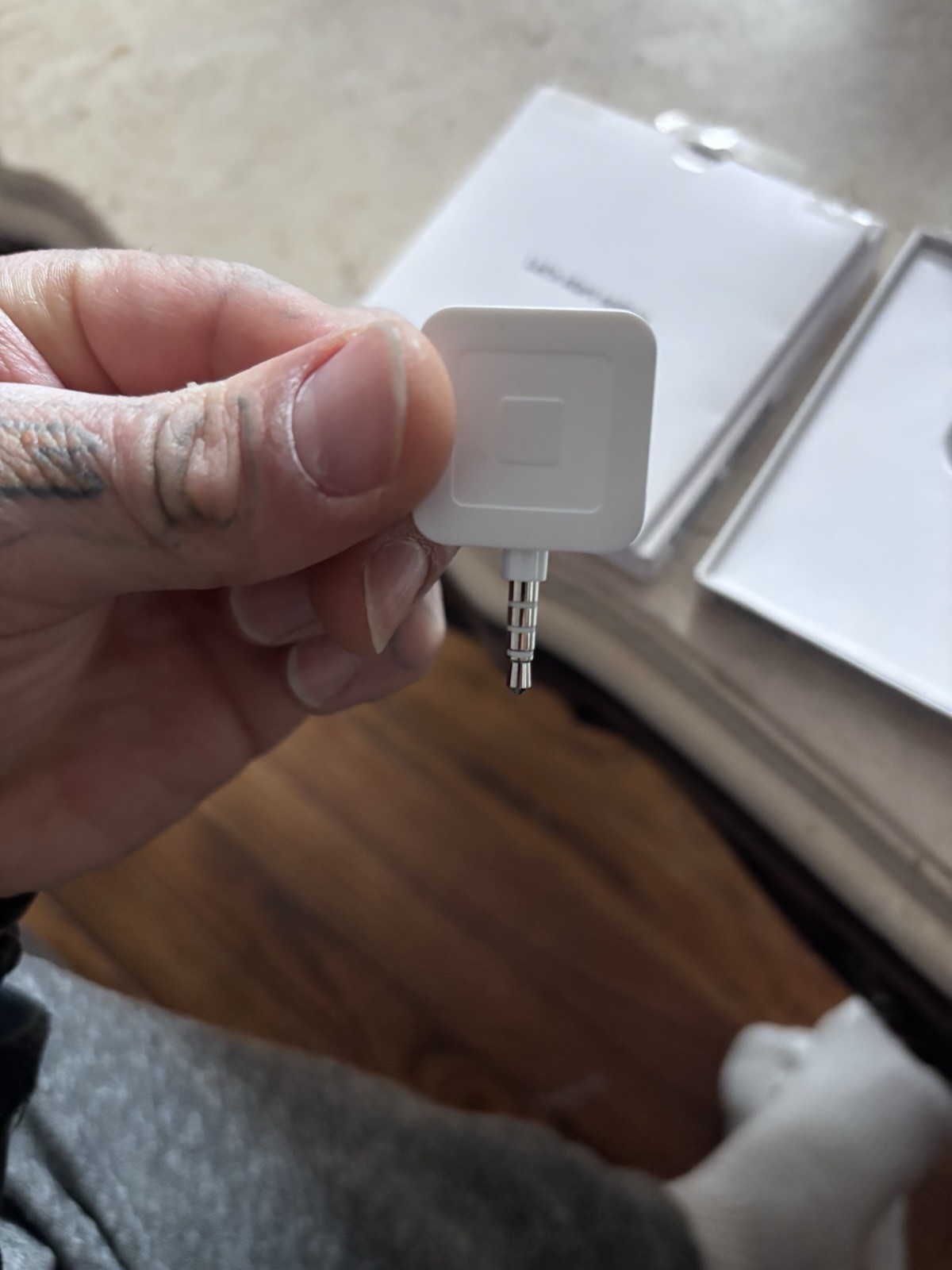 Square A-PKG-0206-01 Credit Debit Card Reader, White for Apple iPhone/Android