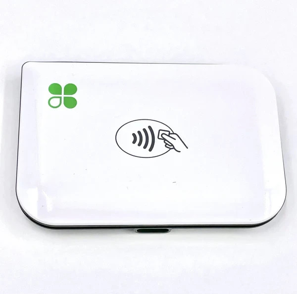 Clover Go C600 Bluetooth Mobile Credit Card Reader