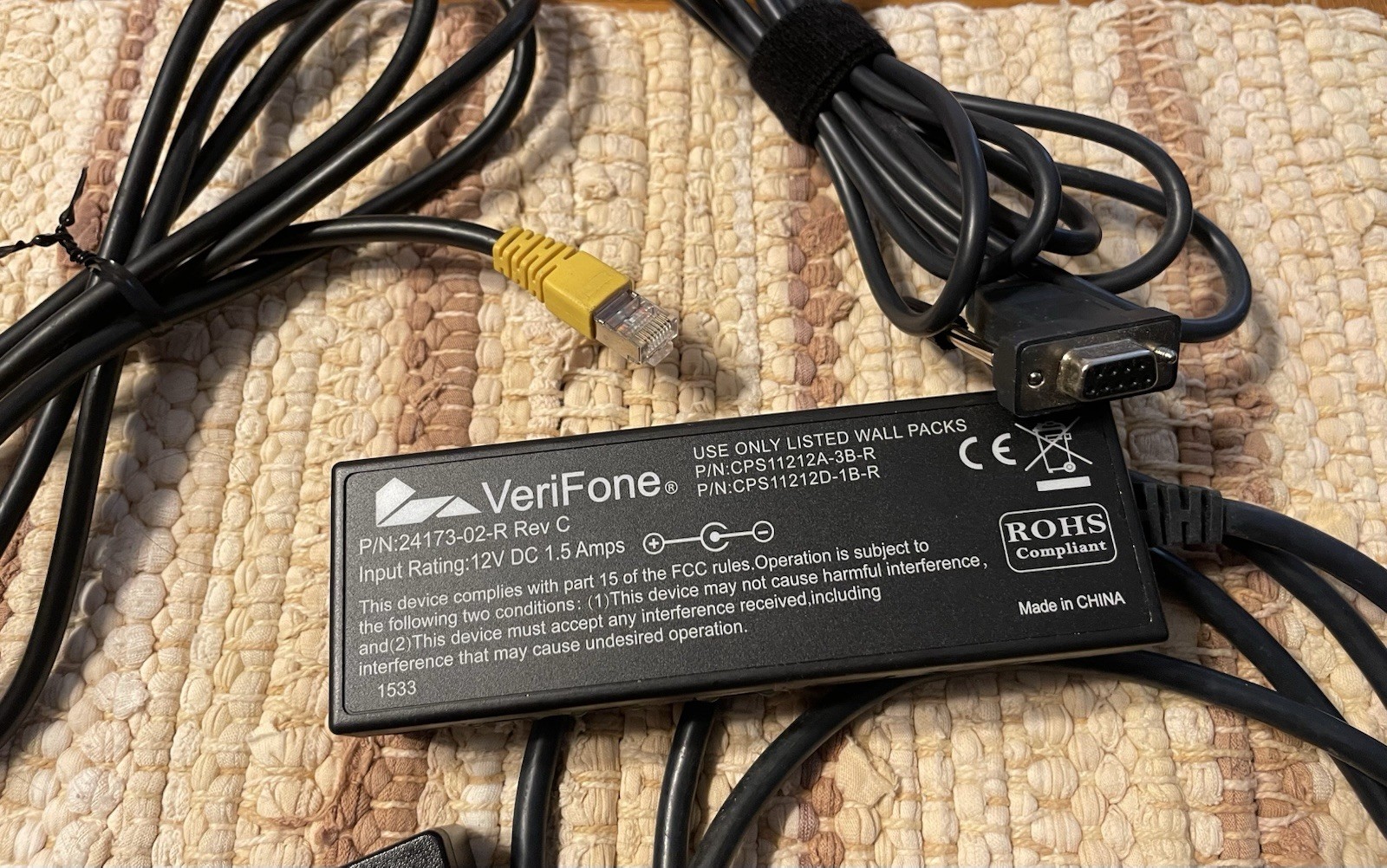 Verifone 24173-02-R MultiportEthernet Switch, Ac Adapter, Add’l Cables, Mx900-02