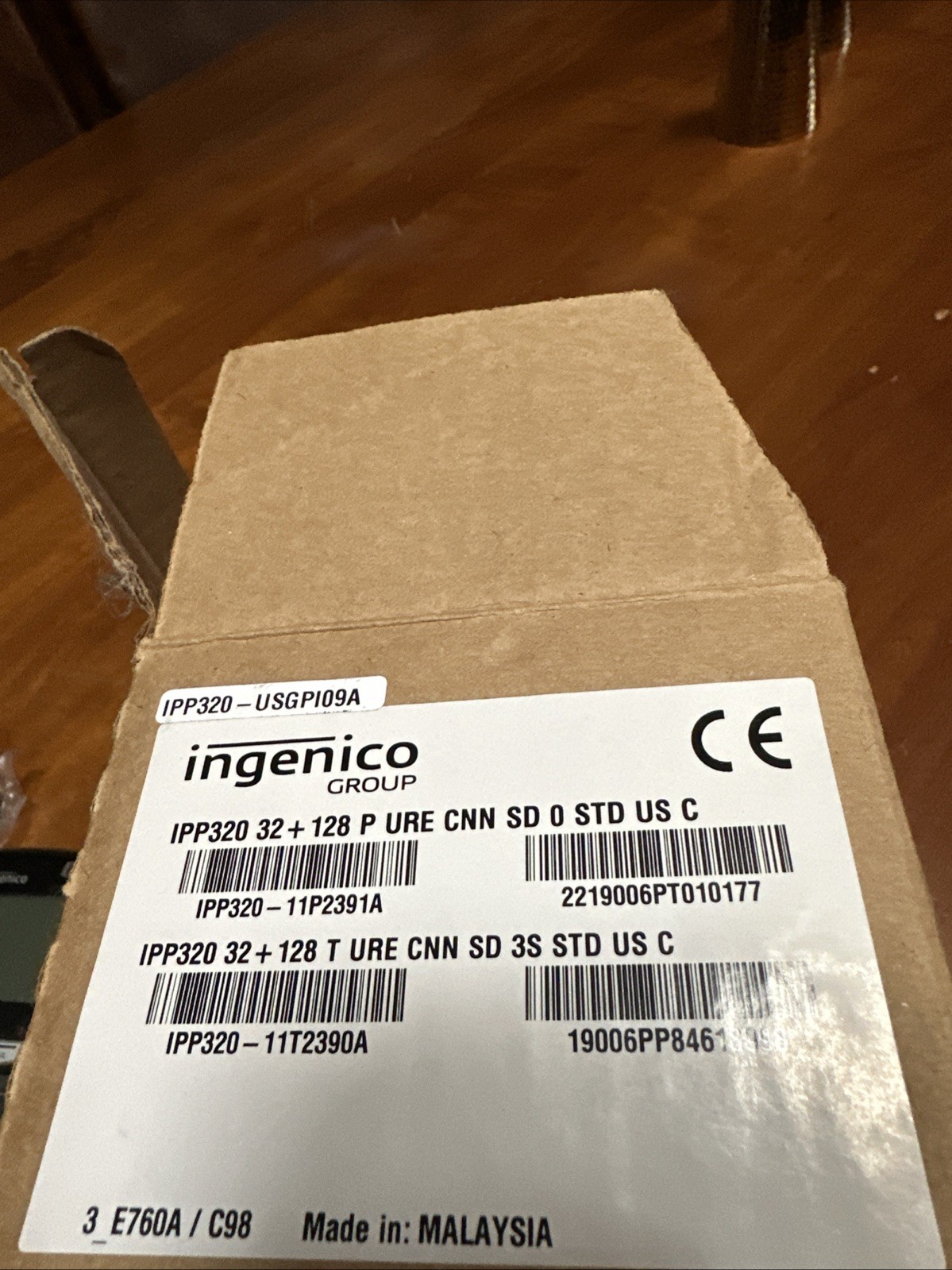 Ingenico IPP350 Credit/Debit Card Reader With Power Cord New Open Box
