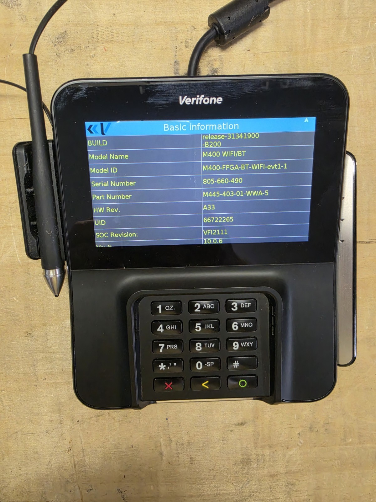 Verifone M400 WIFI/BT Credit Card/Debit Card Reader Payment Terminal Tested Good