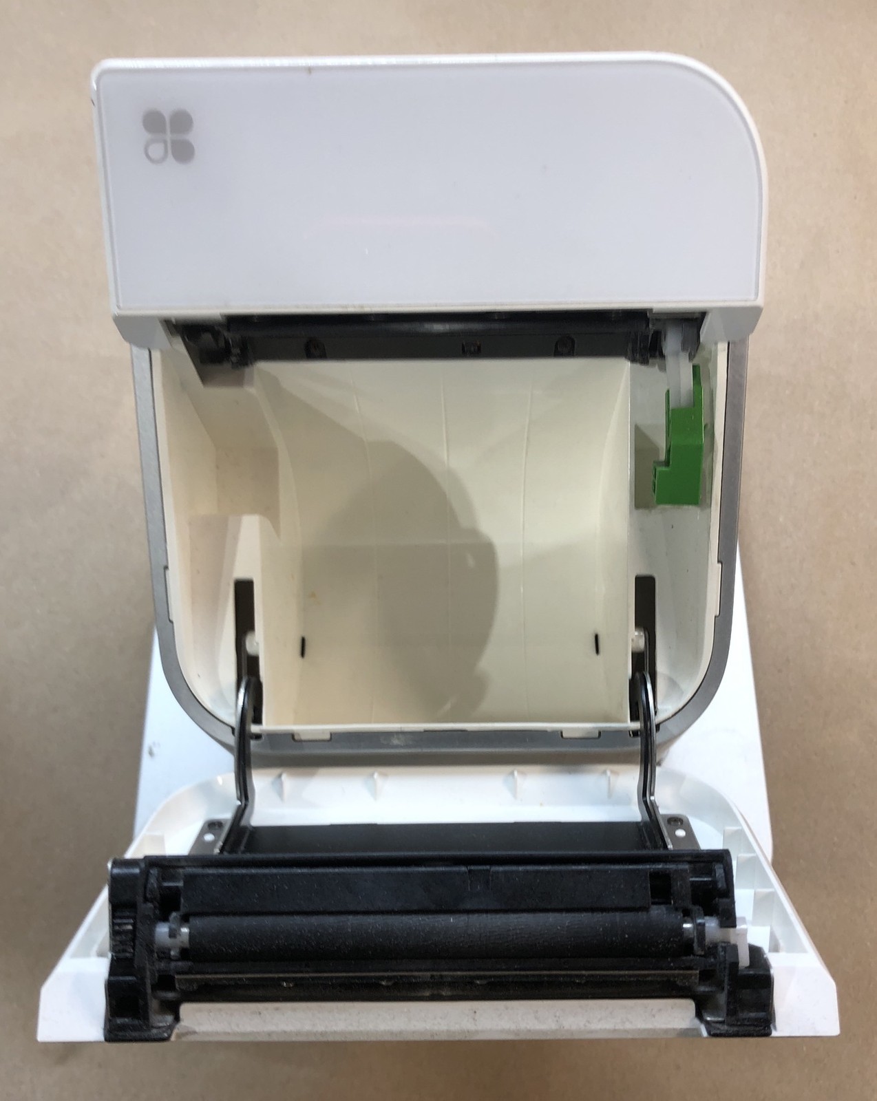 Clover Station P100 POS Printer Power Cord Screen P100, POWERED ON AND LOCKED