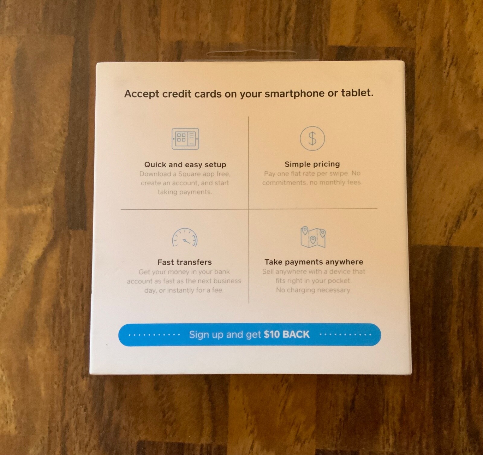 Square A-PKG-0206-01 Credit Debit Card Reader – White – Apple iPhone & Android