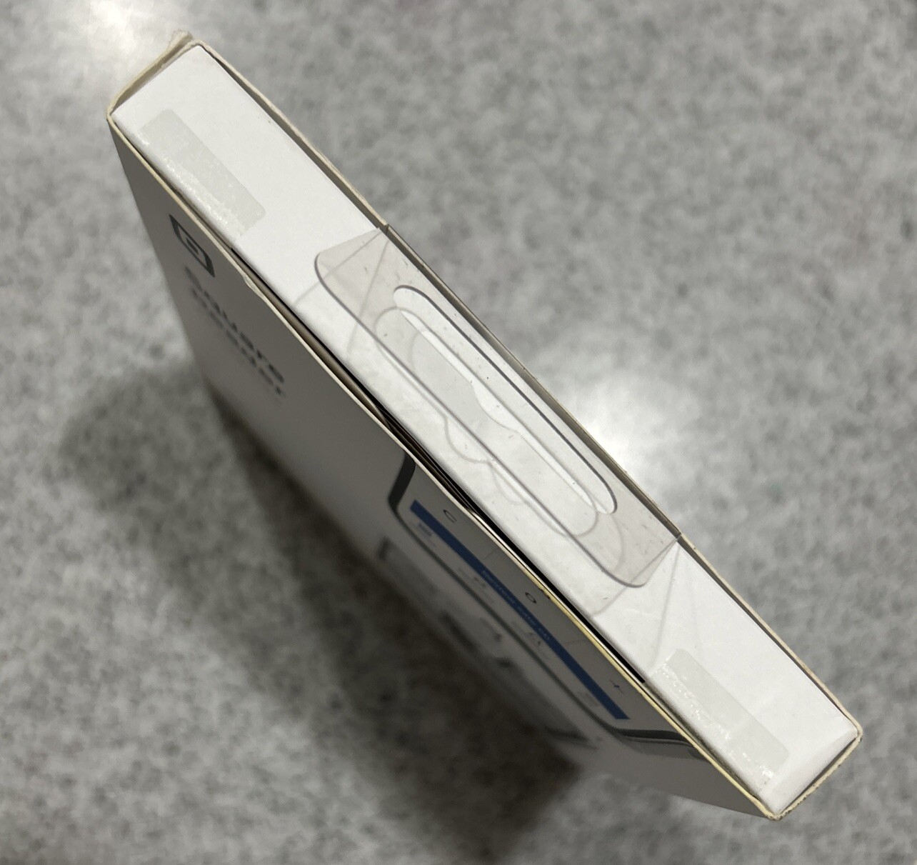 NEW Square Magstripe Reader with Lightning Connector Glossy White
