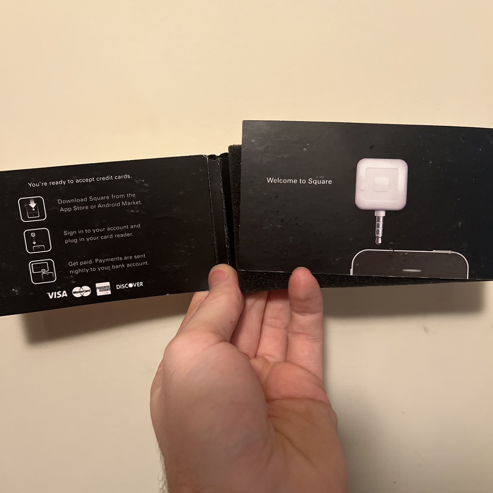 Brand New Square Credit Card Reader for Apple and Android –==Fast Shipping