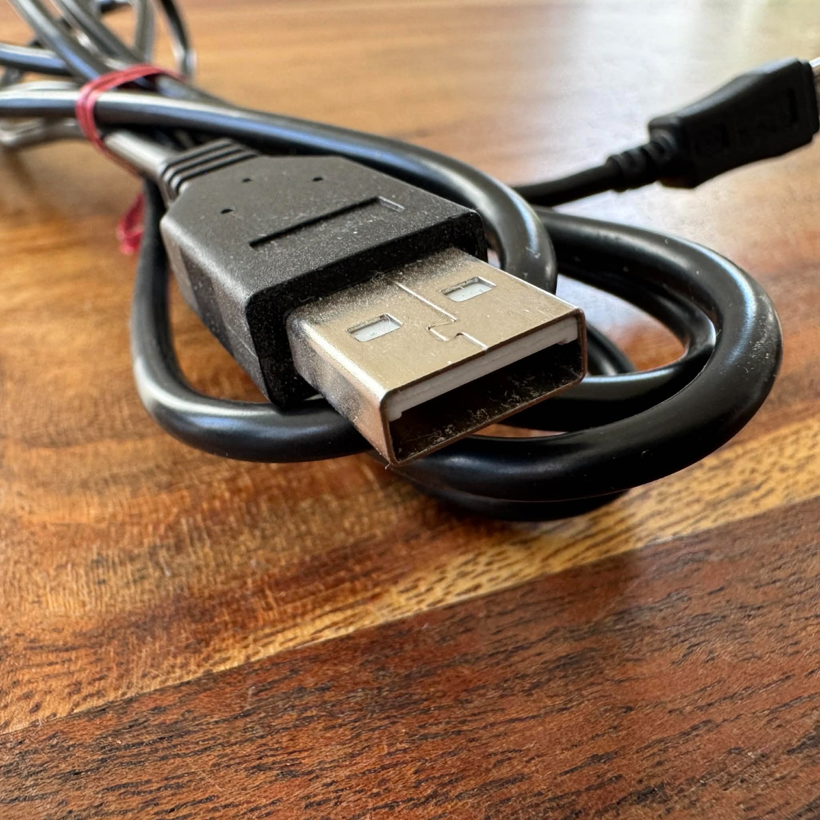 Magtek Credit Debit Card Reader – 21073075 – USB – Swipe POS