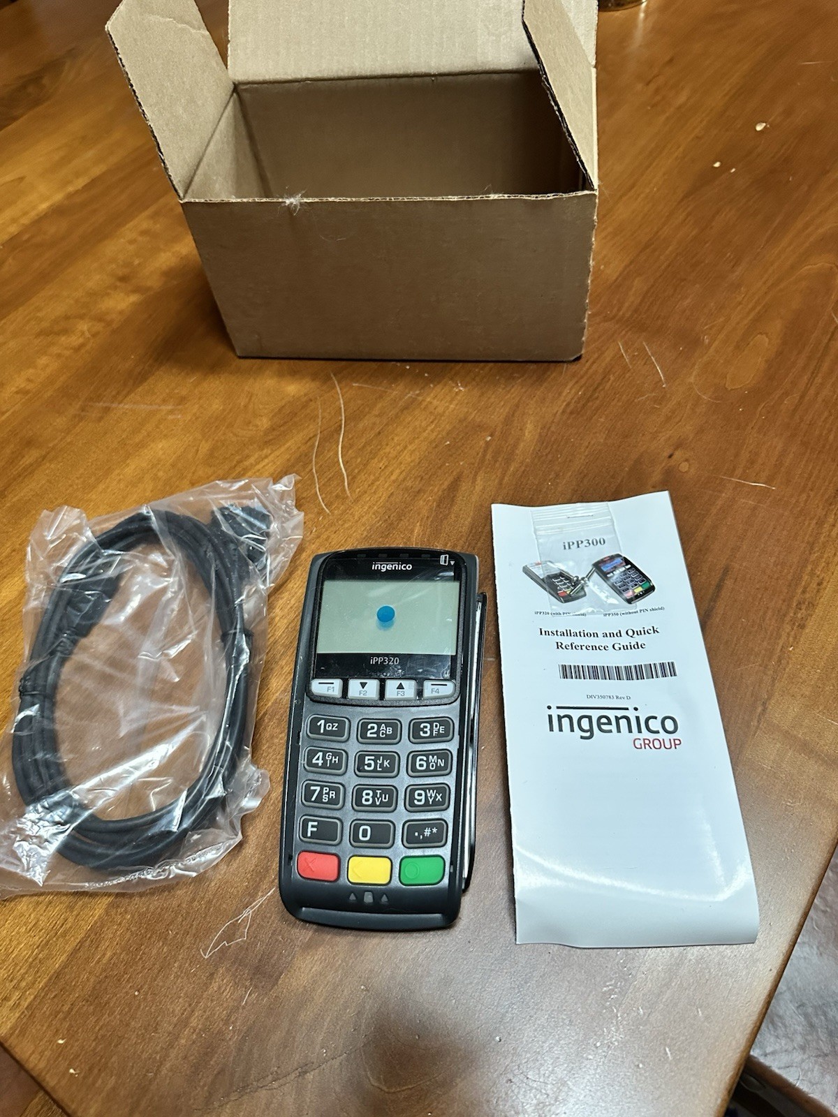 Ingenico IPP350 Credit/Debit Card Reader With Power Cord New Open Box
