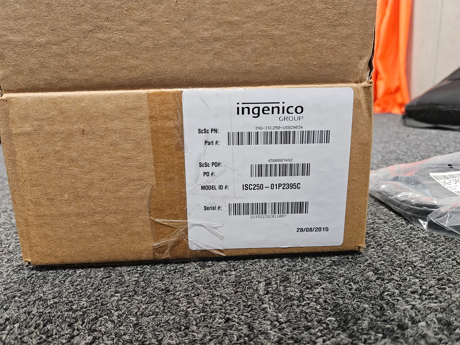 Ingenico ISC250 + All Cords + Pen