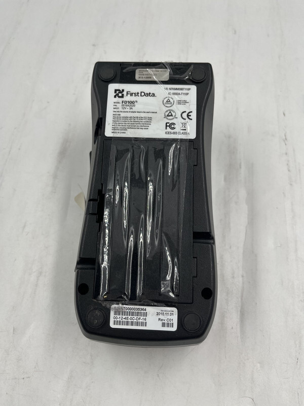 FIRST DATA CARD READER TERMINAL W/PIN ENTRY & RECEIPT DISPENSER FD100Ti