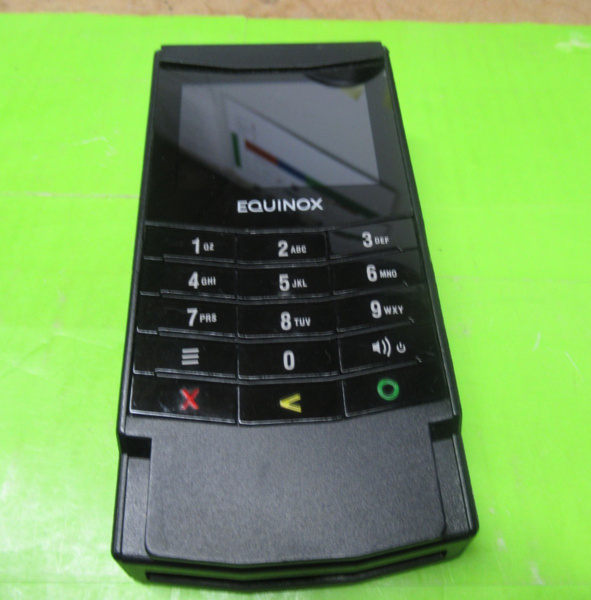 EQUINOX Luxe 6200m WLAN Handheld Credit Card Reader without AC Adapter