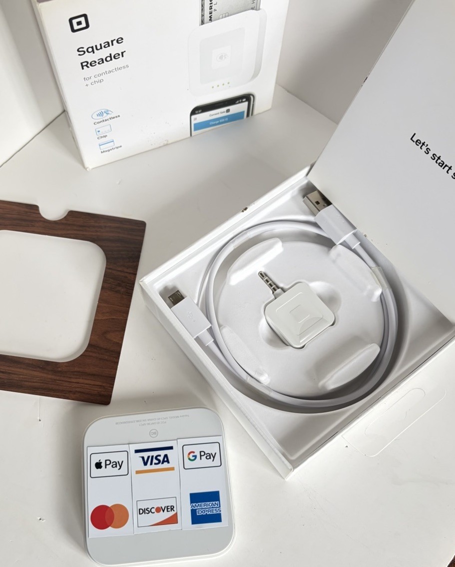 Square Contactless Credit Card and Chip Reader – White
